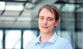 Dr. Christian Weifner