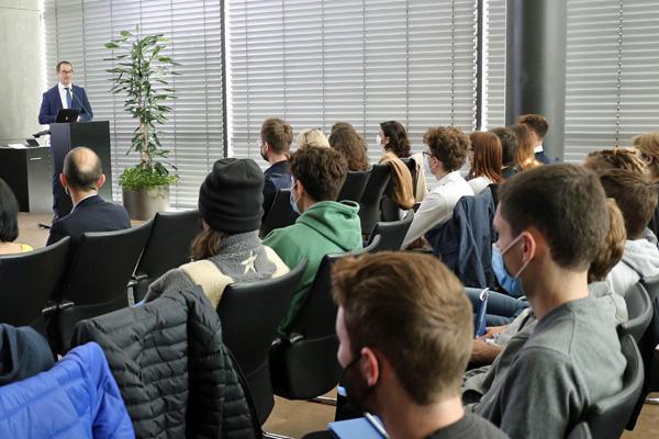 Wirtschaftstag der WFO Bozen Wirtschaftstag der WFO Bozen