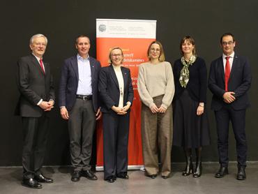 Ebner, Walcher, Amhof, Oberrauch, Frigotto, Aberer Ebner, Walcher, Amhof, Oberrauch, Frigotto, Aberer