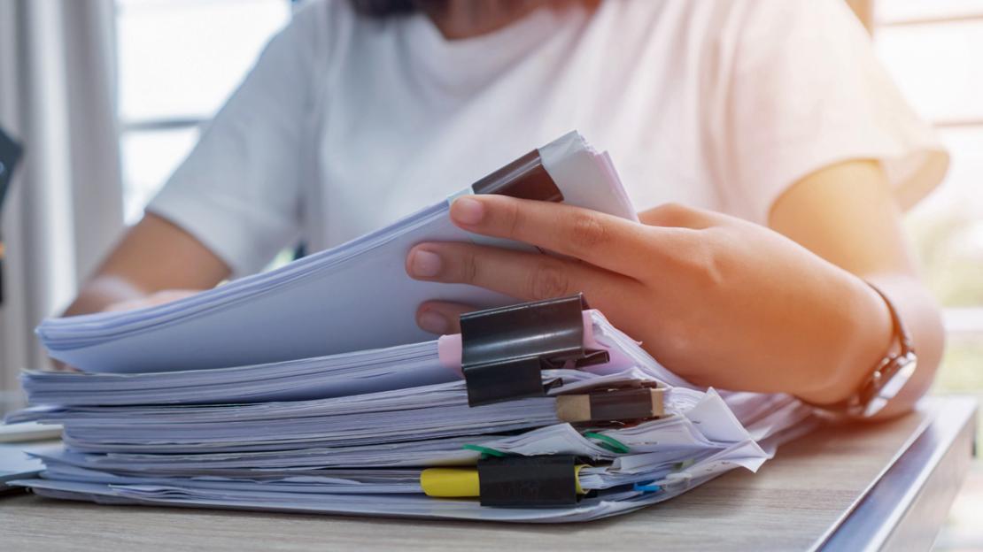 Oltre a passare al vaglio le nuove leggi, è di fondamentale importanza soppesare sempre la necessità e il valore aggiunto delle leggi esistenti. Oltre a passare al vaglio le nuove leggi, è di fondamentale importanza soppesare sempre la necessità e il valore aggiunto delle leggi esistenti.