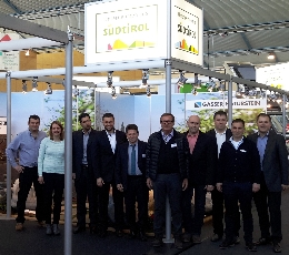 Im Bild: com:bau 2015