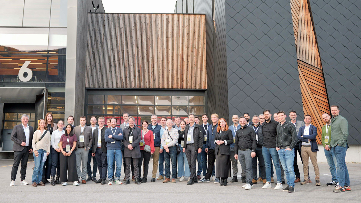 La delegazione dalla Stiria presso l’azienda Rothoblaas